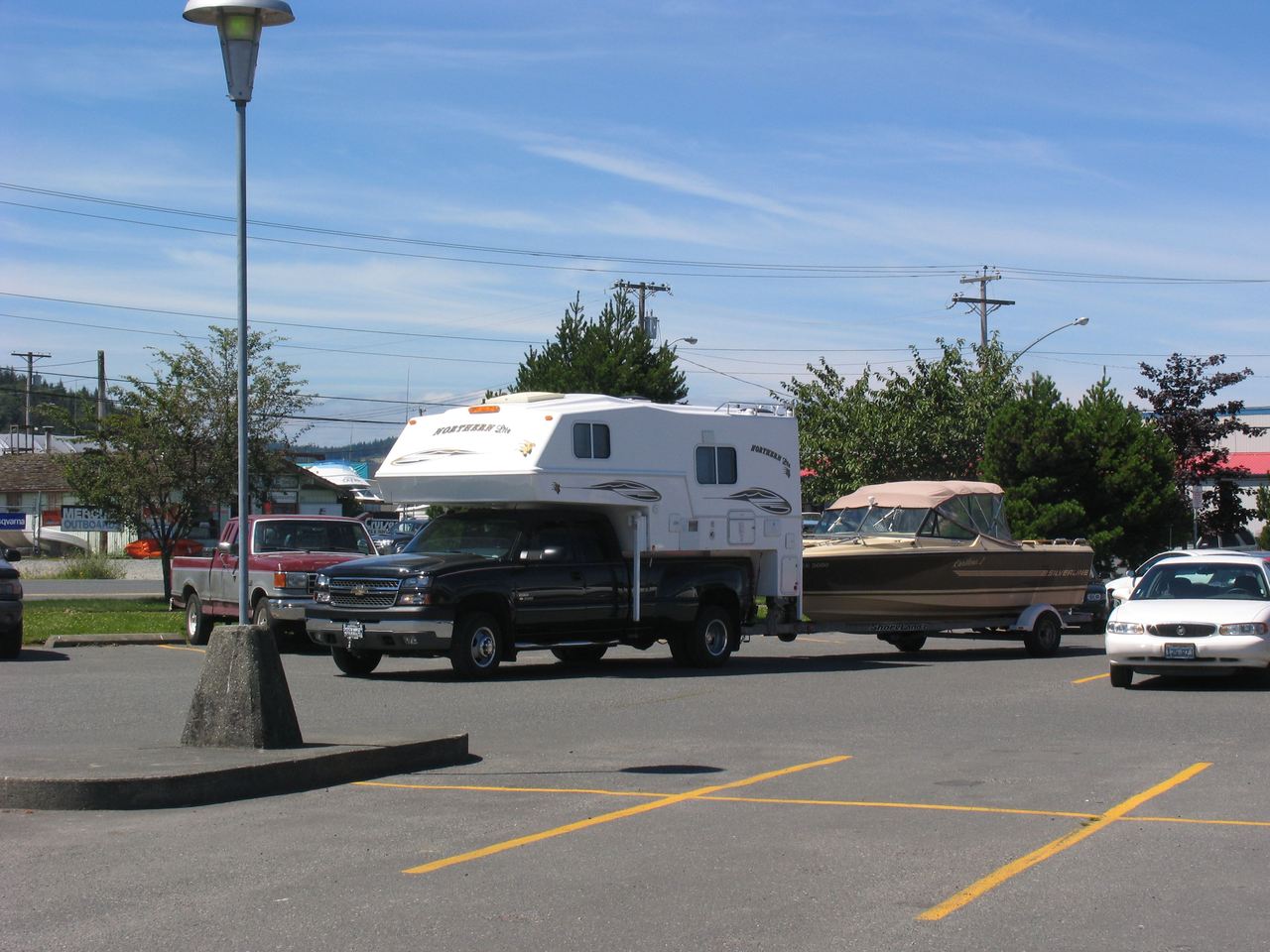 Pickup Camper Unit and Boat, let's go fishing!
